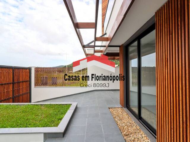 #29 - Casa para Venda em Florianópolis - SC - 1